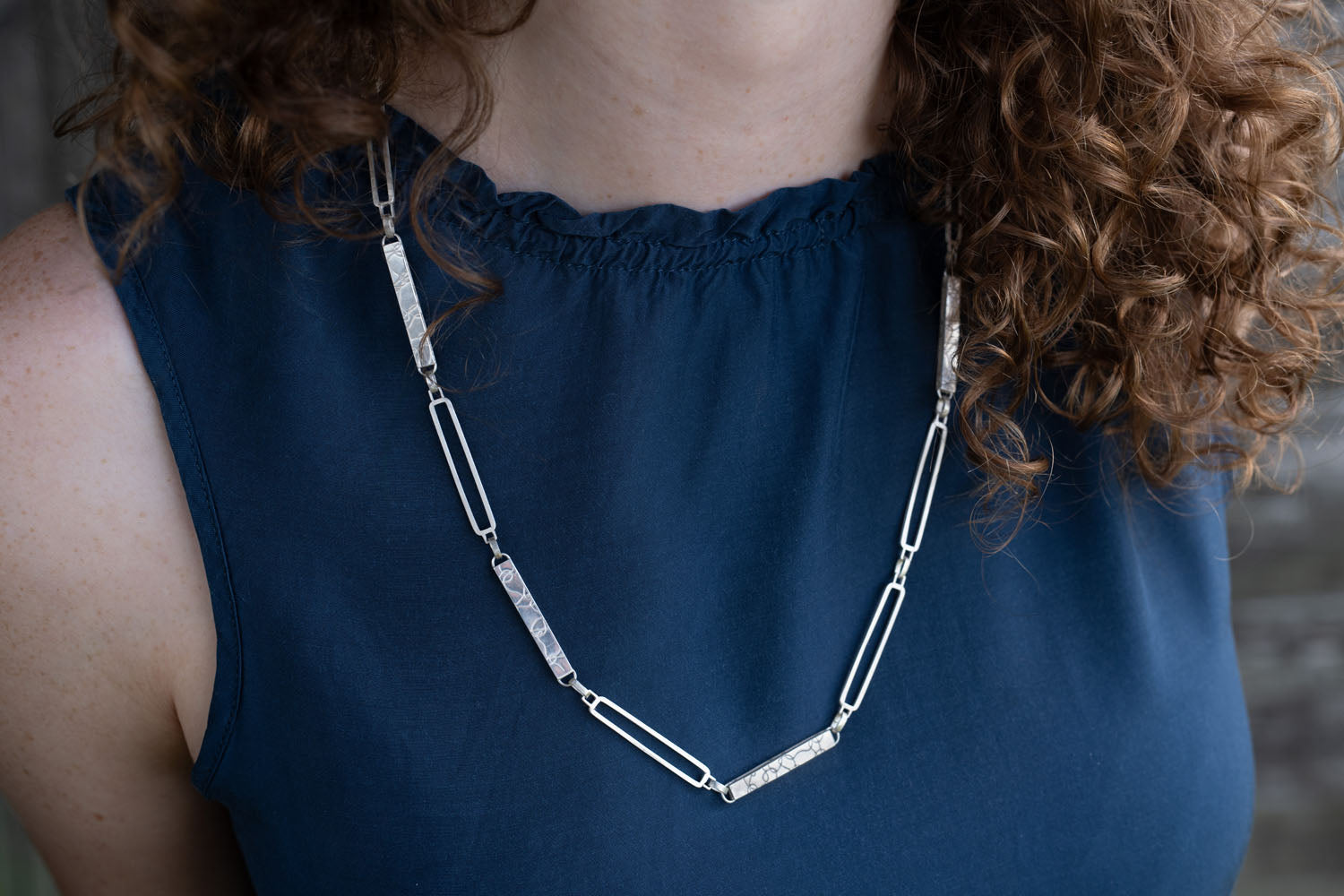 Long strut and bar necklace
