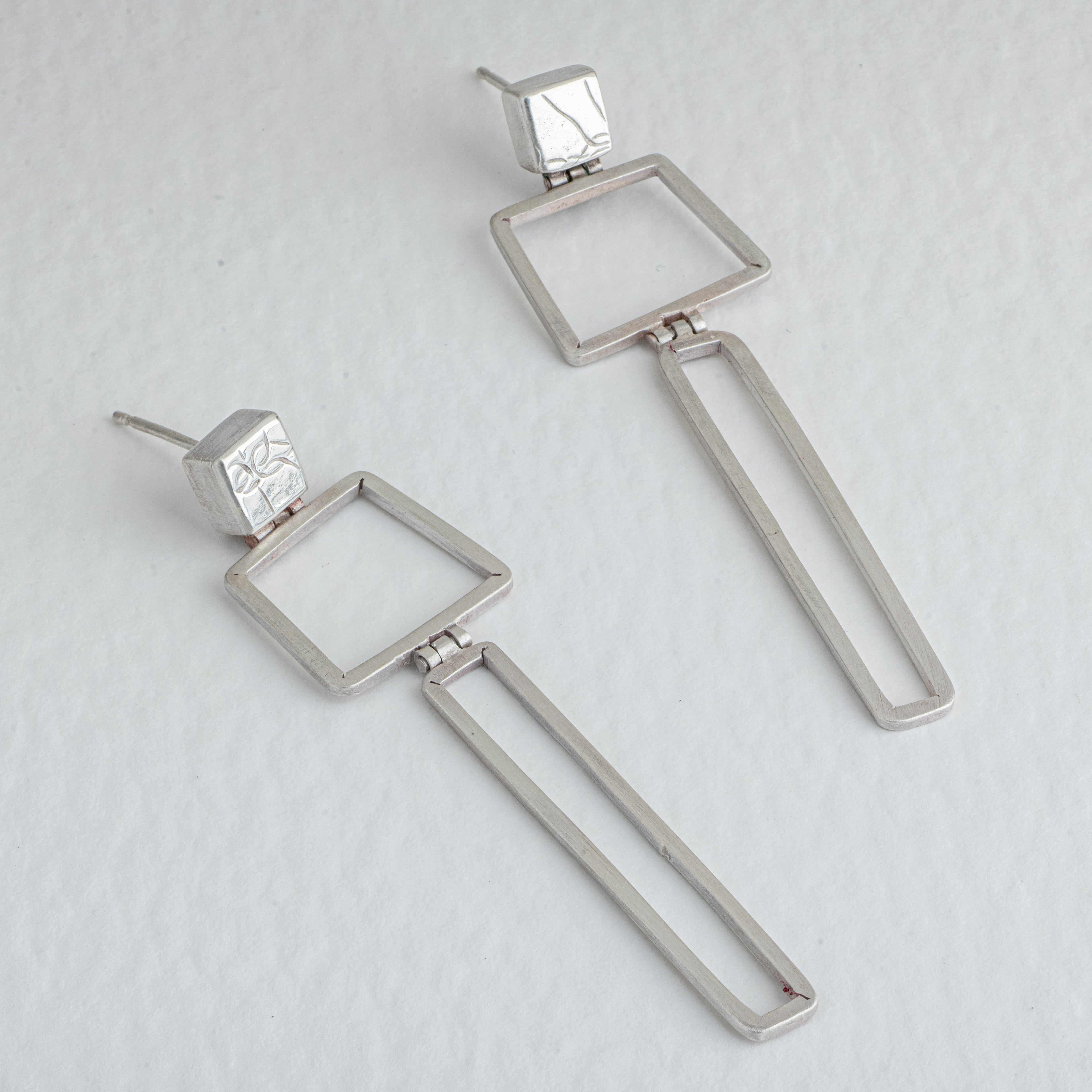 Box, shape and long bar studs