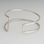 Long shape open bangle