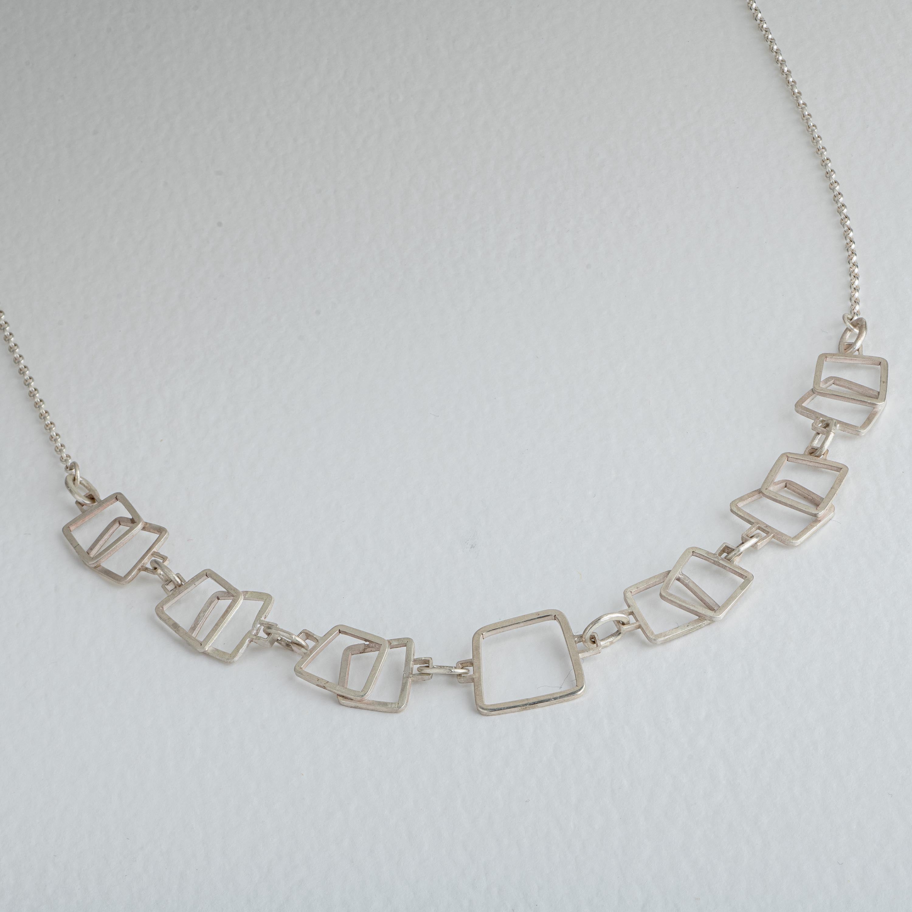 Double link Collar Necklace